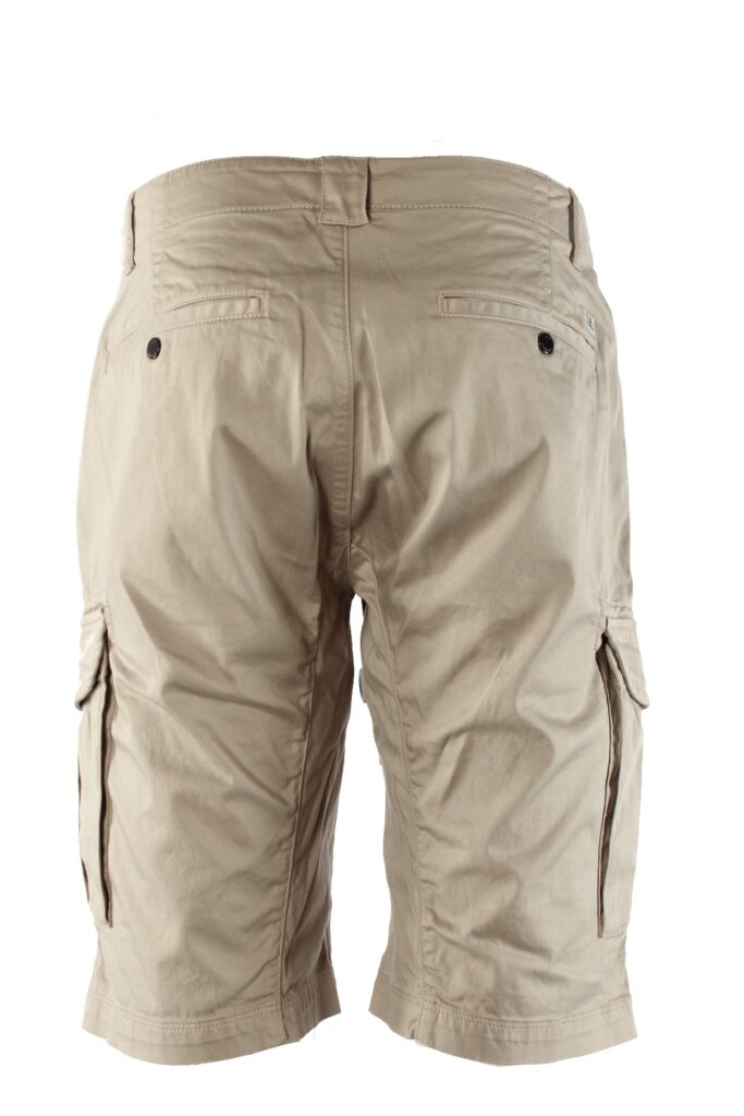 fashiondome.nl-C.P.-Company-bermuda-16cmbe116a-005694g-7620943697865-3