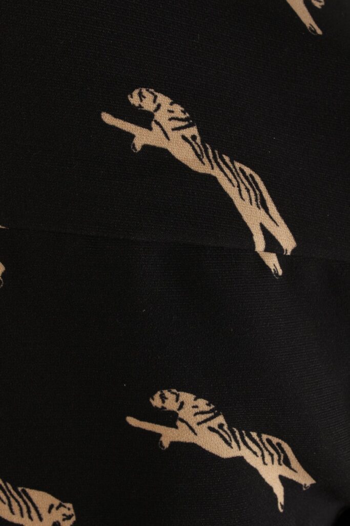 fashiondome.nl-Diane-Von-Furstenberg-jumpsuit-sprinting-tiger-dvfpj4p004-0195141160048-4