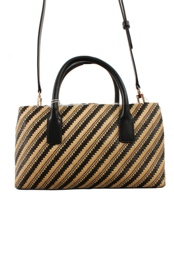 fashiondome.nl Guess tas wg921005 190231931157 (3)